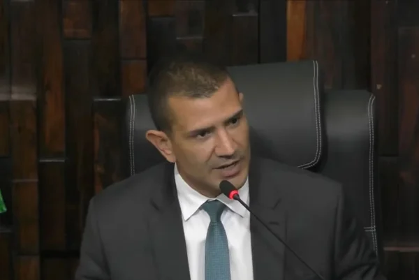 Douglas Ruas