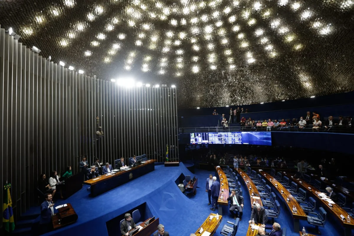 Senado atualiza regras de custas judiciais e cria fundos ao STJ, MPU e DPU