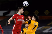 Os dois também já se enfrentaram em partidas da Premier League Os dois também já se enfrentaram em partidas da Premier League