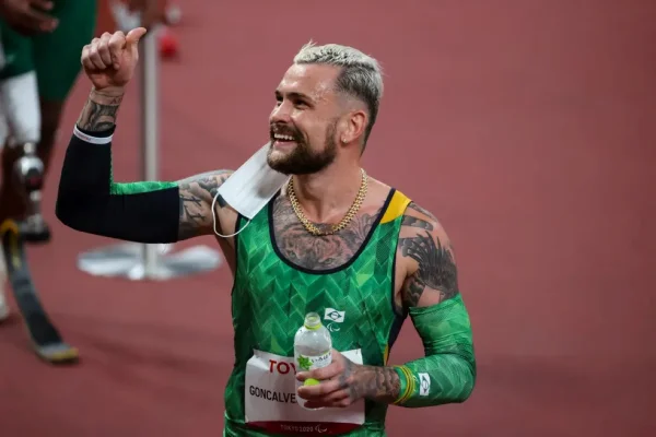 Ex-BBB na Paralimpíada: Vinícius Rodrigues quer mais medalhas em Paris