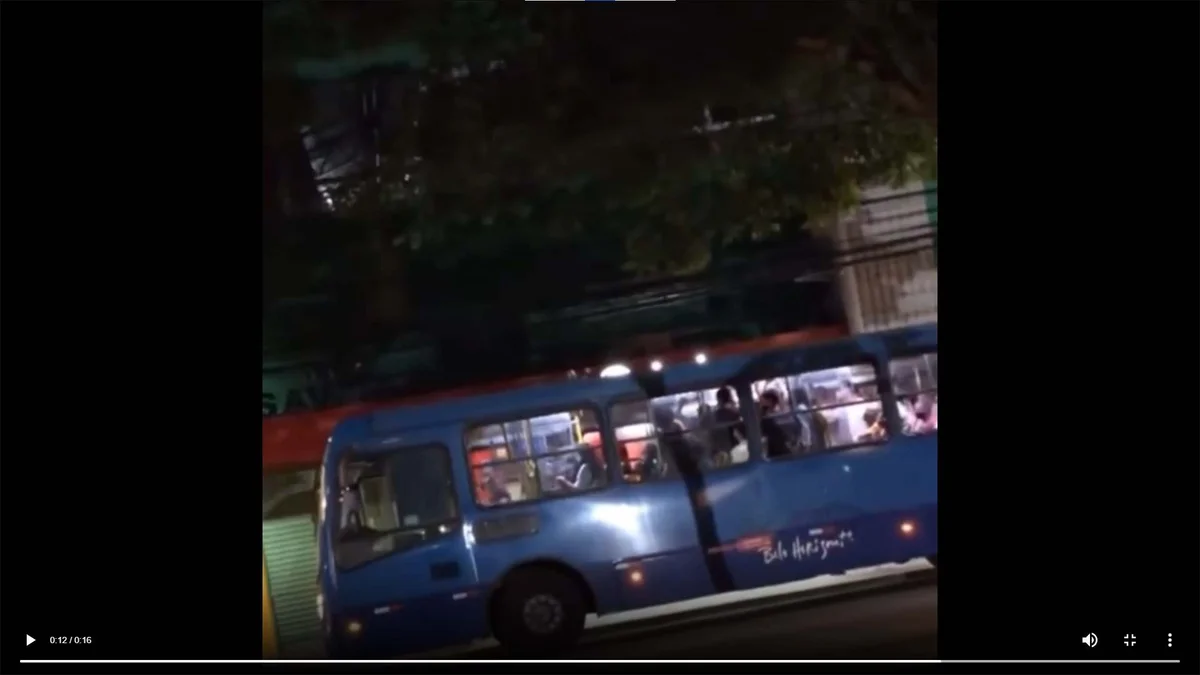 Motorista abandona ônibus após passageira reclamar de demora em Belo Horizonte (MG) Motorista abandona ônibus após passageira reclamar de demora em Belo Horizonte (MG)