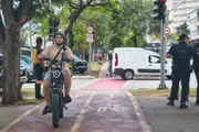 Ciclistas na Ciclovia da Faria Lima Ciclistas na Ciclovia da Faria Lima