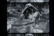 Mulher carregando fardos Mulher carregando fardos