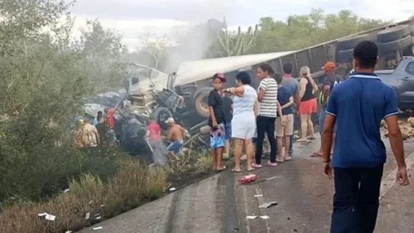 BR-116: família que morreu em acidente voltava de festa de aniversário