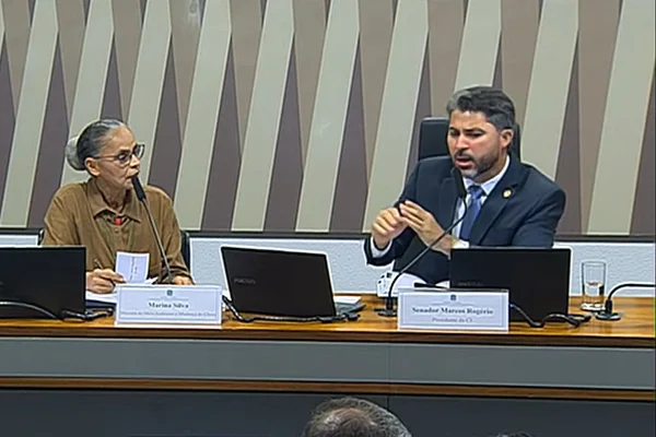 Imagem colorida mostra o senador marcos rogério e a ministra marina silva | Metrópoles