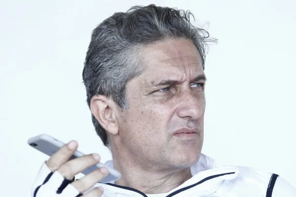 “A velha política do coronelismo”, diz Rosso sobre promessa de Ibaneis