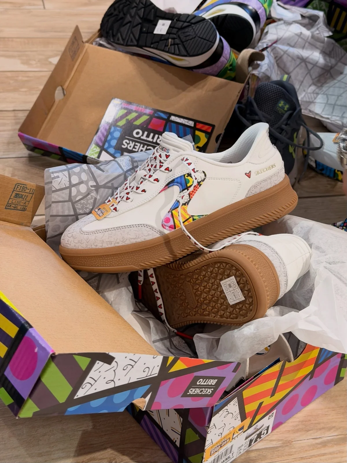 Coleção Britto X Skechers Coleção Britto X Skechers