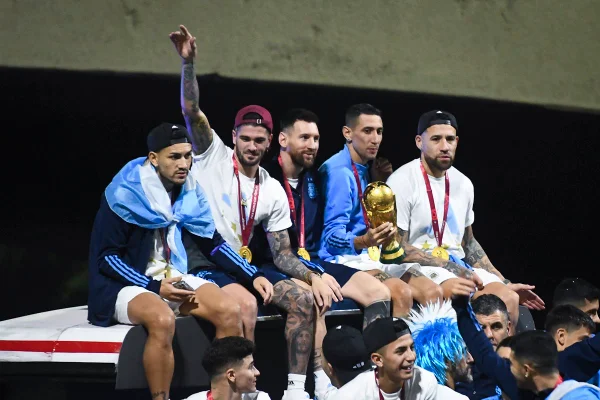Argentina: jogadores fazem percurso de helicóptero até CT da seleção