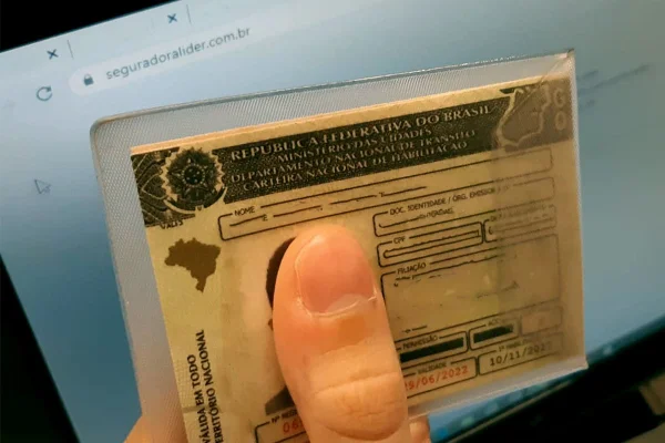 Pedidos de reembolso do DPVAT chegam a 480 mil nesta segunda