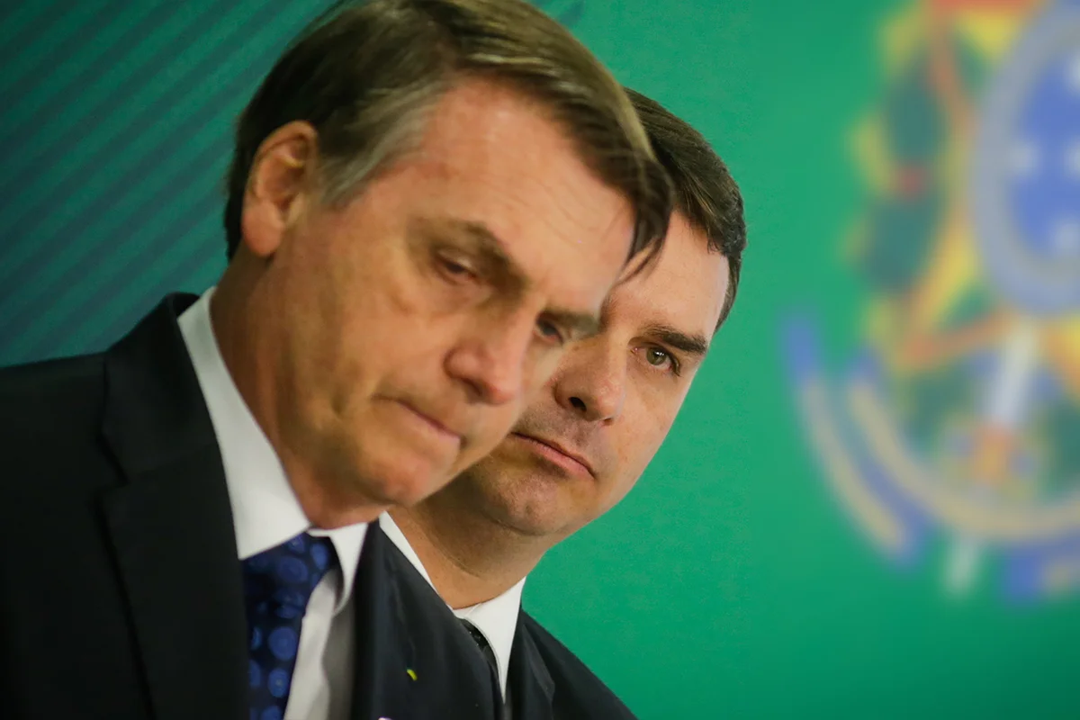 Bolsonaro pede unidade para Flávio na corrida presidencial