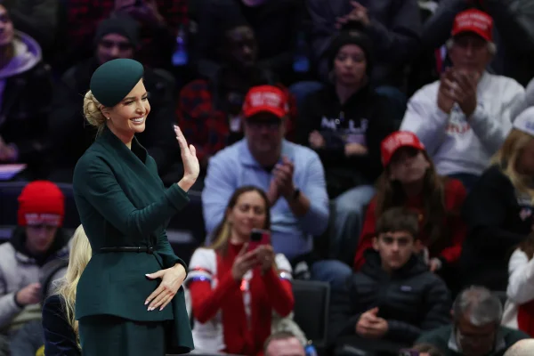 ivanka trump donald trump posse looks audrey hepburn moda - metrópoles