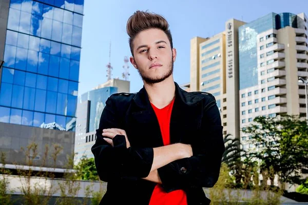 Brasiliense gay é impedido de doar sangue e inspira ação no STF