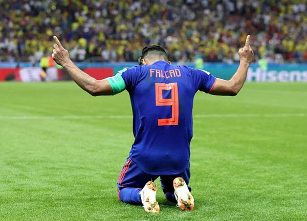Colômbia faz 3 x 0, reage na Copa do Mundo e elimina a Polônia