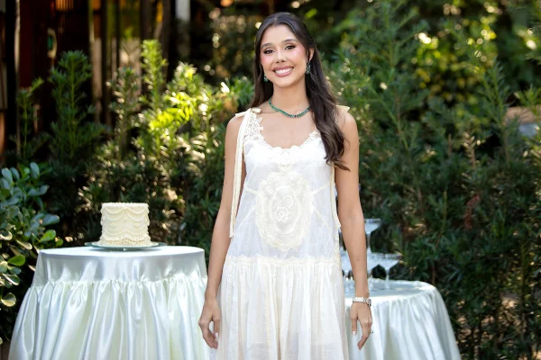 Priscila Sanchez celebra aniversário em almoço sofisticado na Asa Sul
