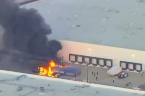 Repórter da NBC e piloto: quem são as vítimas da queda helicóptero nos EUA - destaque galeria Repórter da NBC e piloto: quem são as vítimas da queda helicóptero nos EUA - destaque galeria