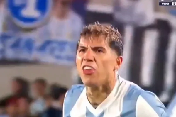 Foto colorida de Enzo Fernández, volante da Argentina - Metrópoles