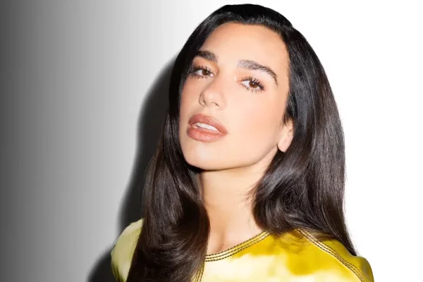 Dua Lipa assume curadoria do London Literature Festival 2026