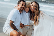 "Somos 4", celebram Thammy Miranda e Andressa Ferreira