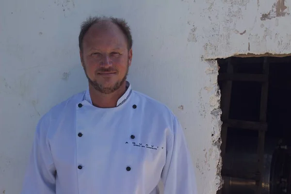 Chef Simon Lau oferece jantar de Natal harmonizado com vinhos naturais
