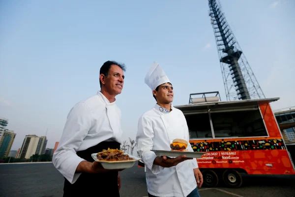 Do MasterChef ao Master Truck: Comandante Hamilton empreende em novo voo