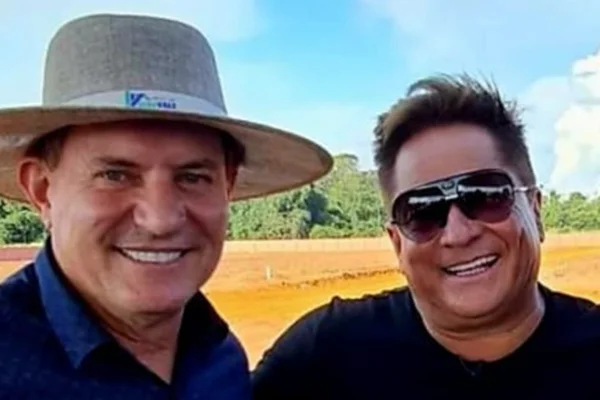 imagem colorida de fernando gorgen e leonardo