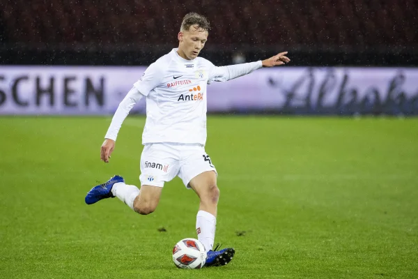 Foto colorida de Silvan Wallner, ex-zagueiro do FC Zurich