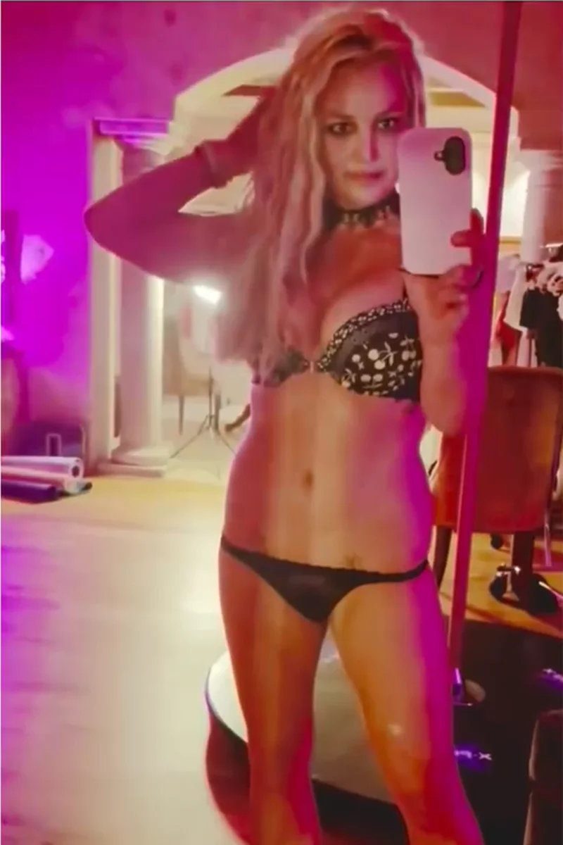 Vídeo de lingerie da diva pop repercute Vídeo de lingerie da diva pop repercute