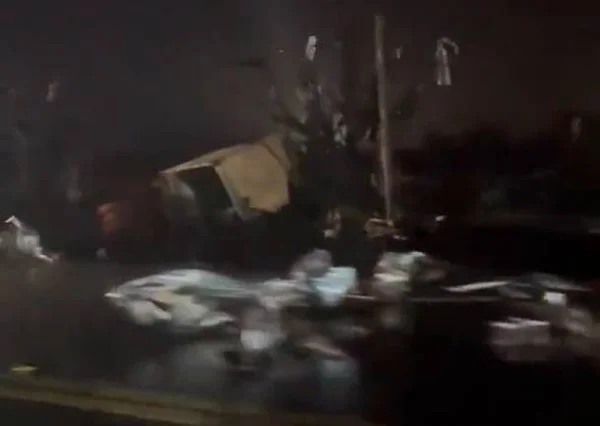 Tornado mata pelo menos 23 pessoas ao atingir o Mississippi, nos EUA