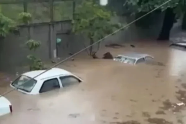 Imagem colorida, Rio: temporal deixa mulher morta e cerca de 600 pessoas desalojadas - Metrópoles
