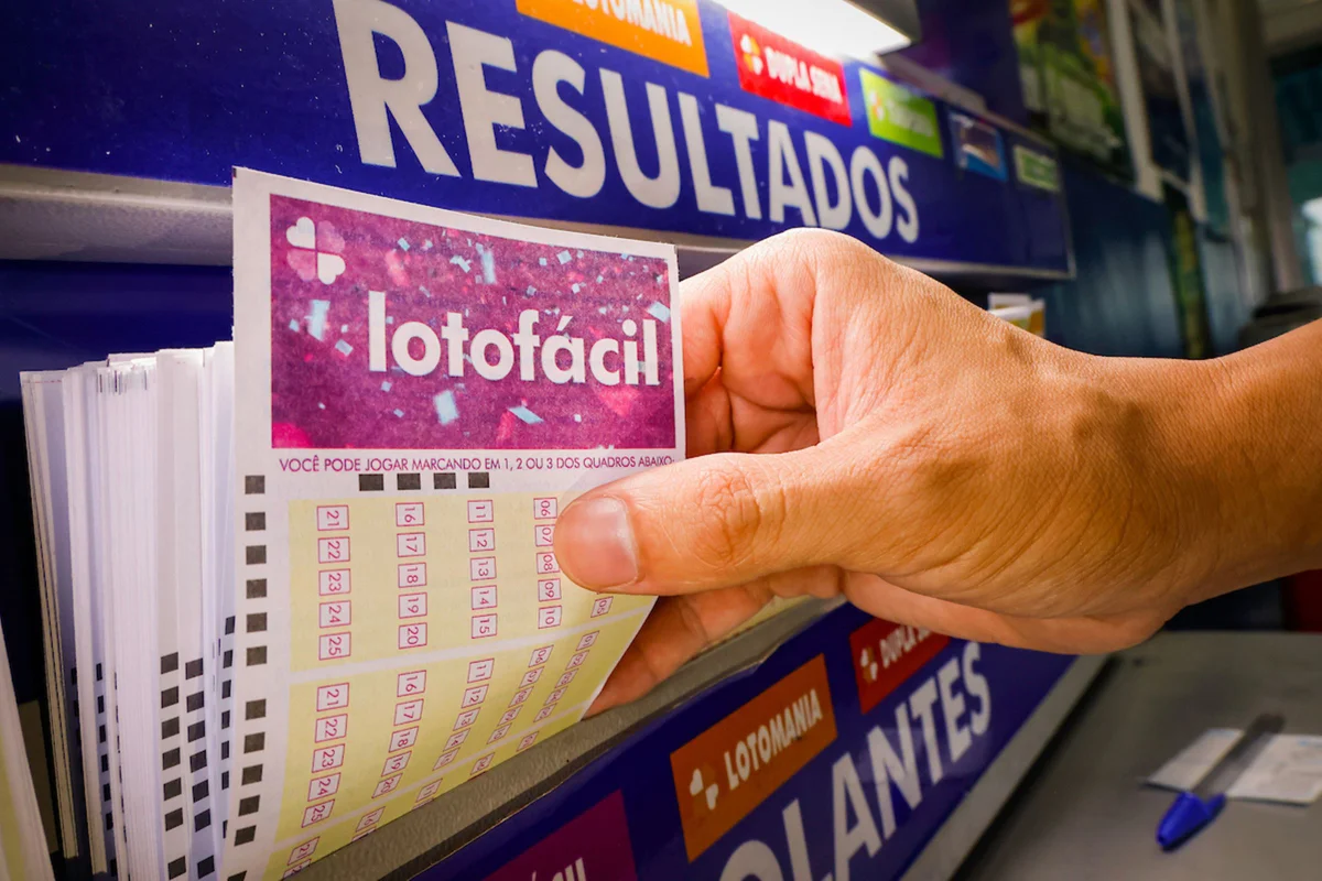 Confira os números da Lotofácil 3715 sorteados hoje (20/6)