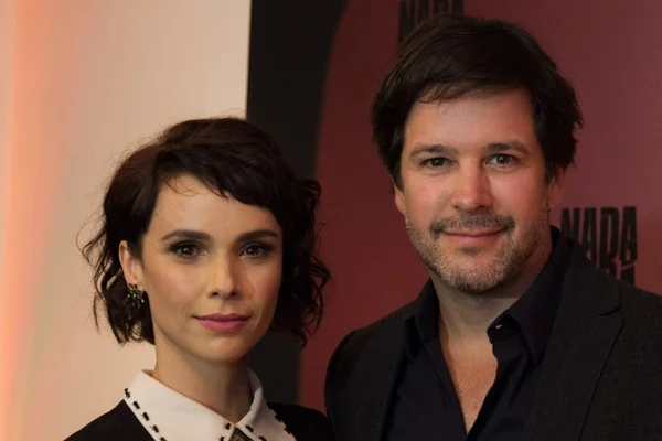 Débora Falabella desabafa sobre fim de casamento com Murilo Benício