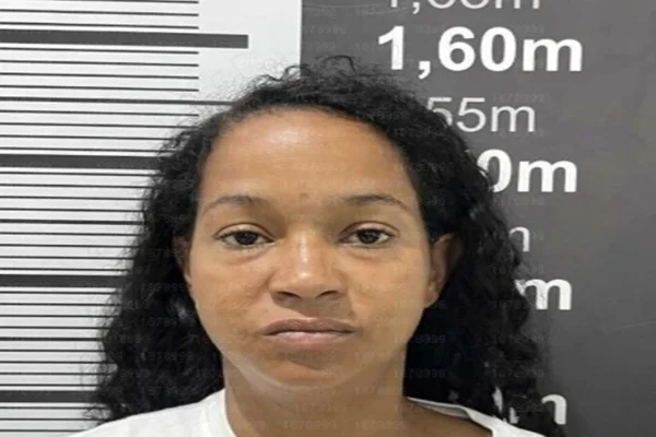 fugitiva da colmeia