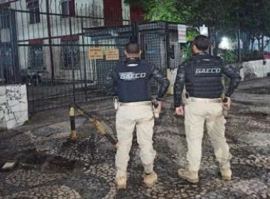 Monitores são presos acusados de contrabando em presídio da BA