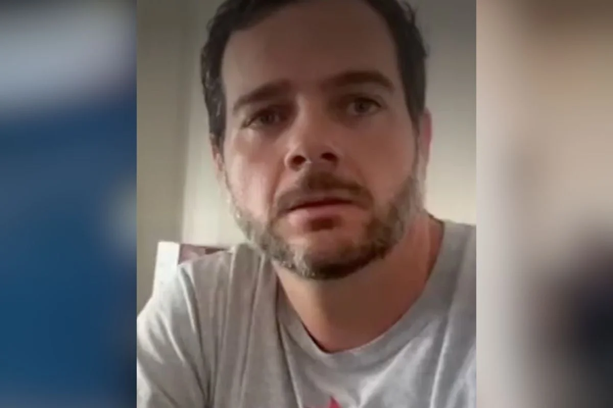 Corpo é encontrado em carro incendiado no interior de São Paulo Corpo é encontrado em carro incendiado no interior de São Paulo