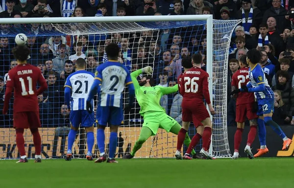 Lance do gol do Brighton