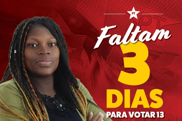 Imagem colorida mostra banner de campanha de Janaína - Metrópoles