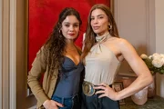 Arminda (Grazi Massafera) e Gerluce (Sophie Charlotte) em Três Graças Arminda (Grazi Massafera) e Gerluce (Sophie Charlotte) em Três Graças