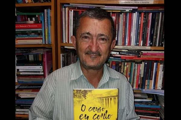Documentário conta trajetória de Chiquinho, livreiro da UnB