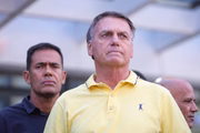 Conversa de Jair Bolsonaro com Eduardo foi interceptada pela PF