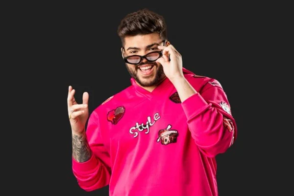 Kadu Martins, dono do hit Novinha do OnlyFans, grava DVD em Fortaleza
