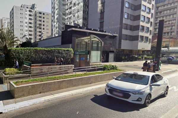 Táxi na Avenida Paulista. Caso de estelionato contra diplomata - Metrópoles