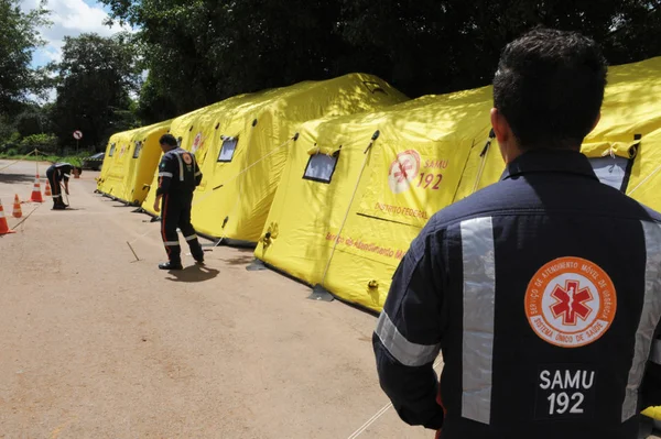 Secretaria de Saúde do DF compra 12 mil kits de teste rápido para dengue