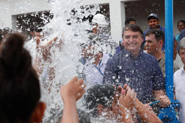 A um ano da eleição, Bolsonaro vai ao Nordeste para “jornada” de inaugurações