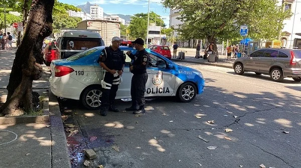 RJ: farmacêutico é morto em assalto e esposa o reconhece pelo tênis