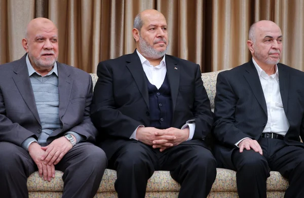Imagem colorida mostra líderes do Hamas - Metrópoles