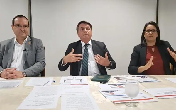 Com 400 mil mortes por Covid-19, Bolsonaro faz live de 5ª feira