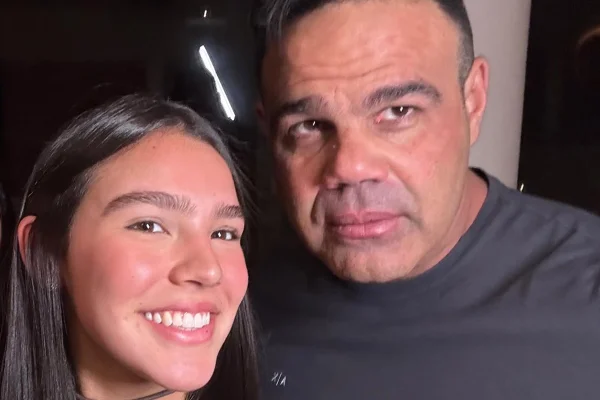 Pai de Duda Guerra revela quem é o rapaz flagrado com a moça em vídeo - Metrópoles