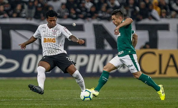 Corinthians não terá sua zaga titular para duelo contra Cruzeiro