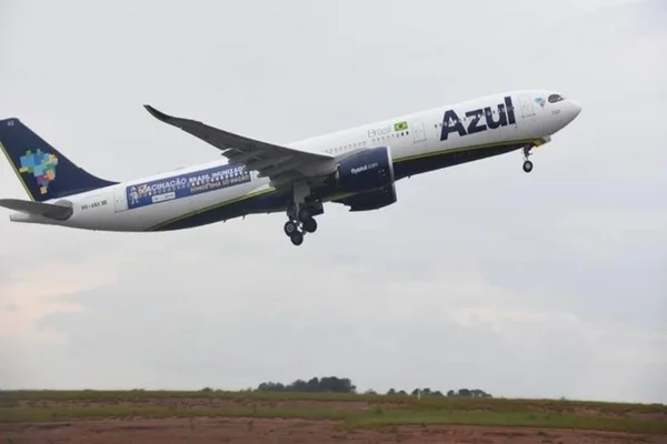 Ocioso após veto da Índia, avião das vacinas levará oxigênio a Manaus