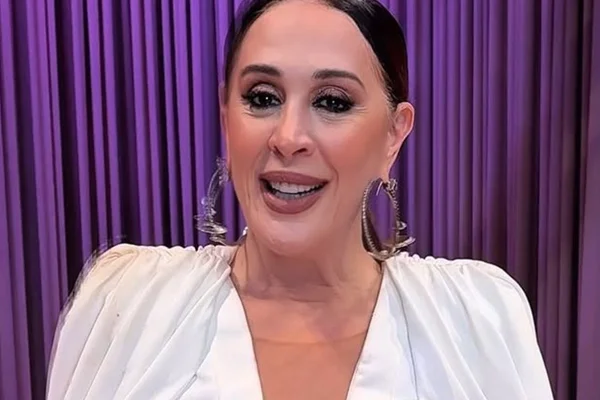 "Fiquei em choque", revela fã de Claudia Raia após confusão em teatro - Metrópoles